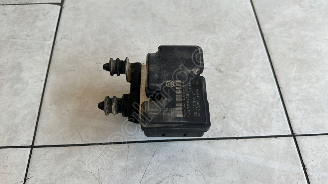 VW CADDY 1.9 OTOMATİK BLS MOTOR ABS FREN BEYNİ