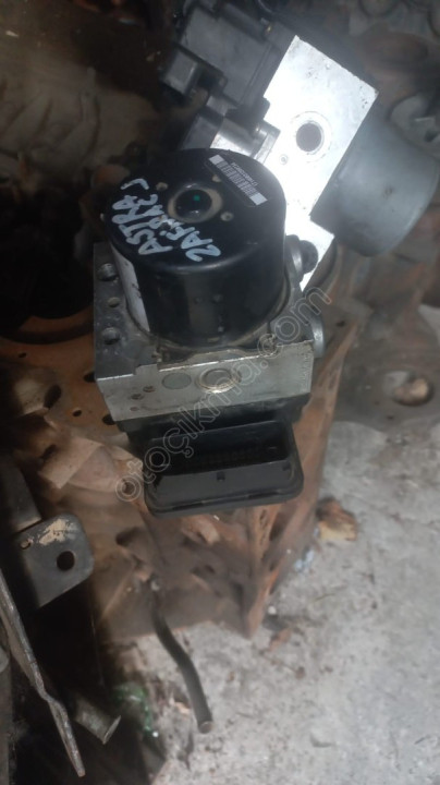 opel astra j çıkma abs beyni