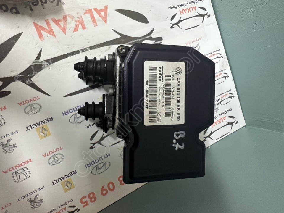 VW PASSAT B7 ABS BEYNİ