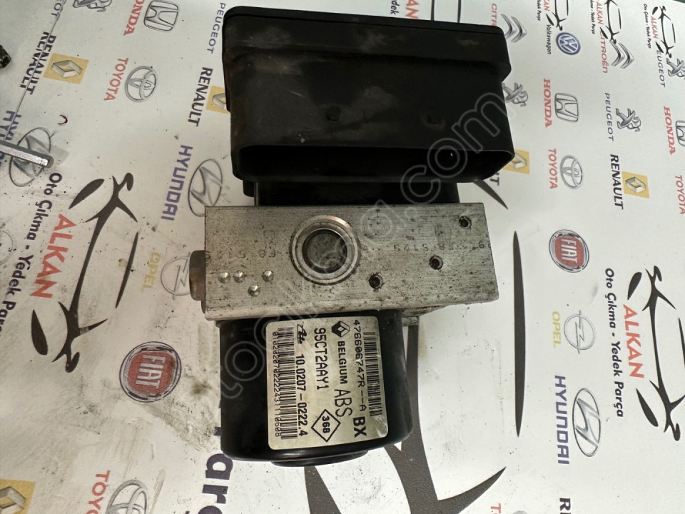 RENAULT FLUENCE ABS BEYNİ 476606747R