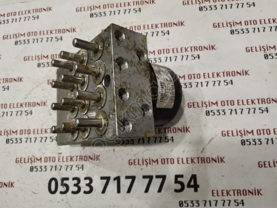 7H0614111E 1 7H0907379E VW TRANSPORTER ABS BEYNİ POMPA KISMI