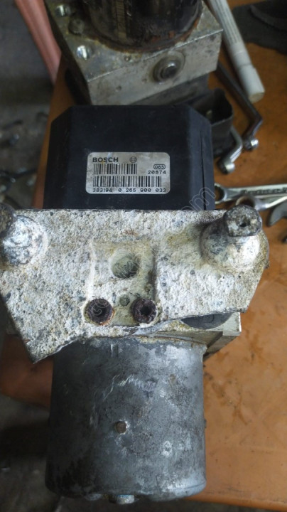 Mercedes Sprinter ABS beyni çıkma