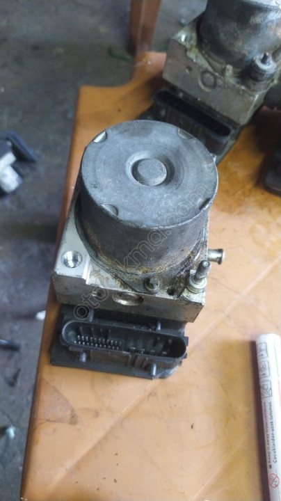 Twingo Clio 2 Kango ABS beyni 0265231338 çıkma