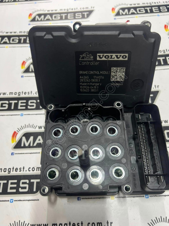 VOLVO V60  ABS  ECU P31423348 P31423348 28.5262-5830.3