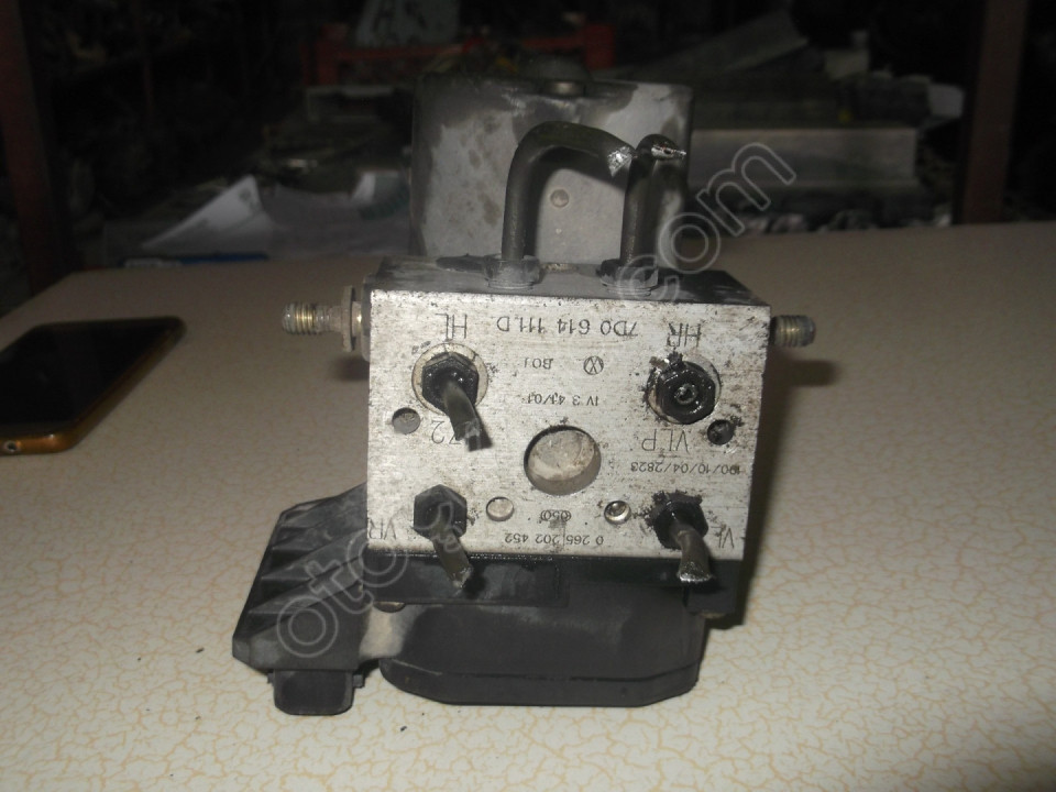 TRANSPORTER T-4 2,5 ABS BEYNİ