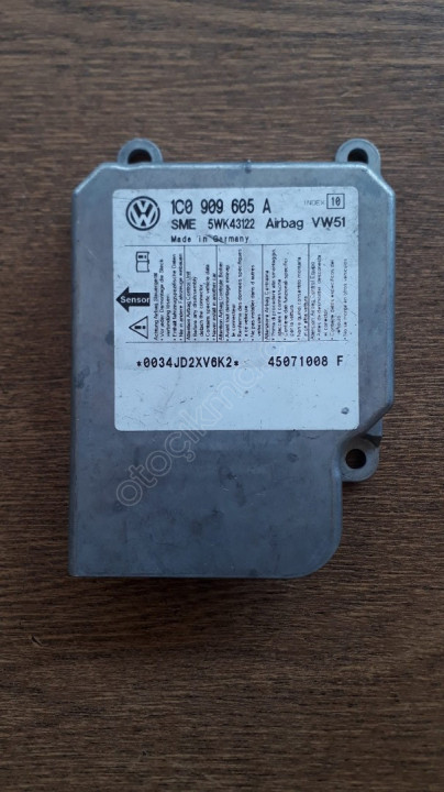 POLO-GOLF 2003-2008 AİRBAG BEYNİ 1C0909605A