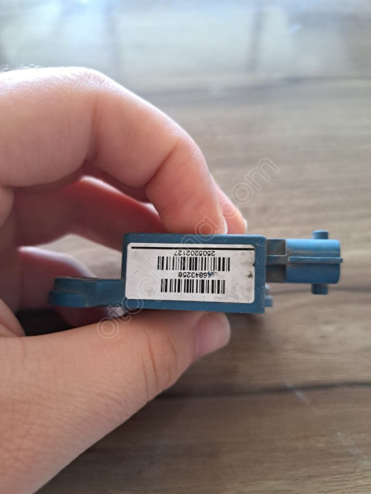 FİAT DOBLO 2 2005-2009 AİRBAG DARBE SENSÖRÜ 46843258