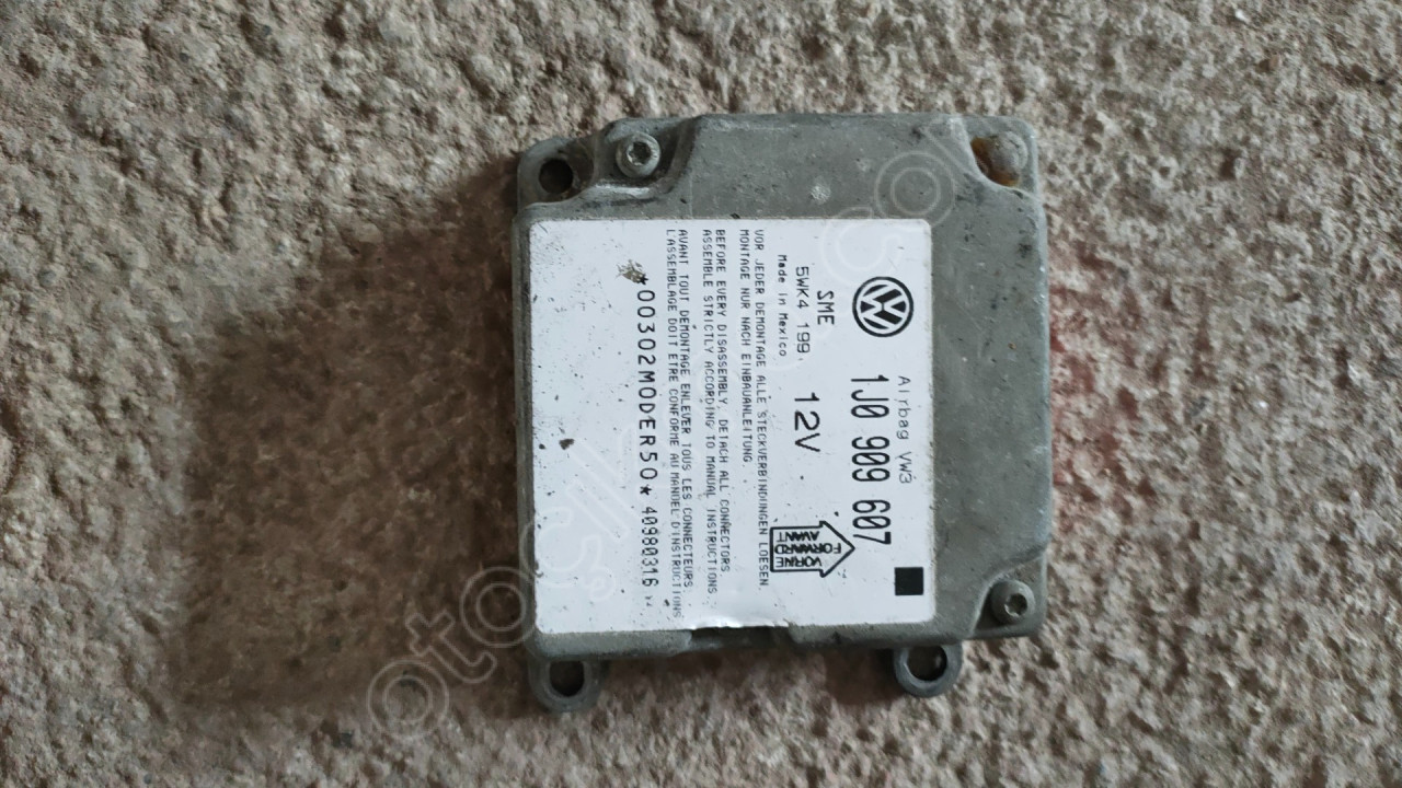 Wolkswagen Passat çıkma airbag beyni 1j0909607