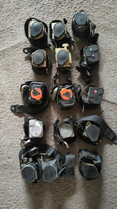 Peugeot partner çıkma emniyet kemeri