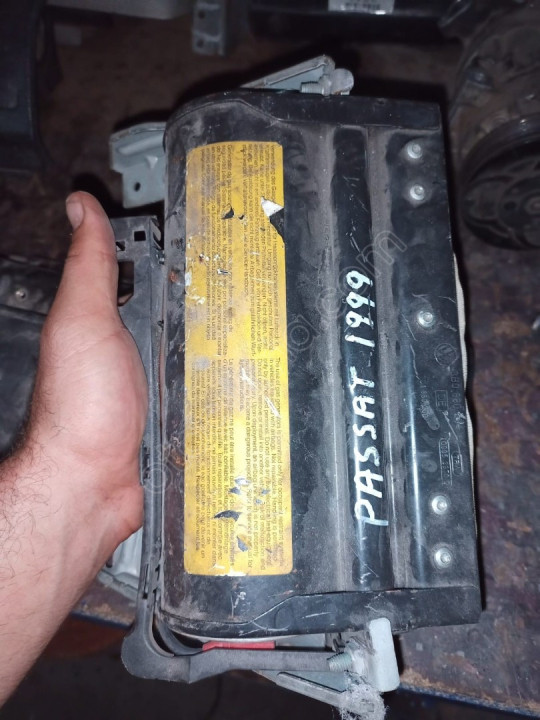 passat 1999 airbag
