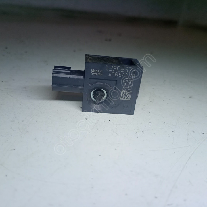 OPEL ASTRA J DARBE SENSÖRÜ