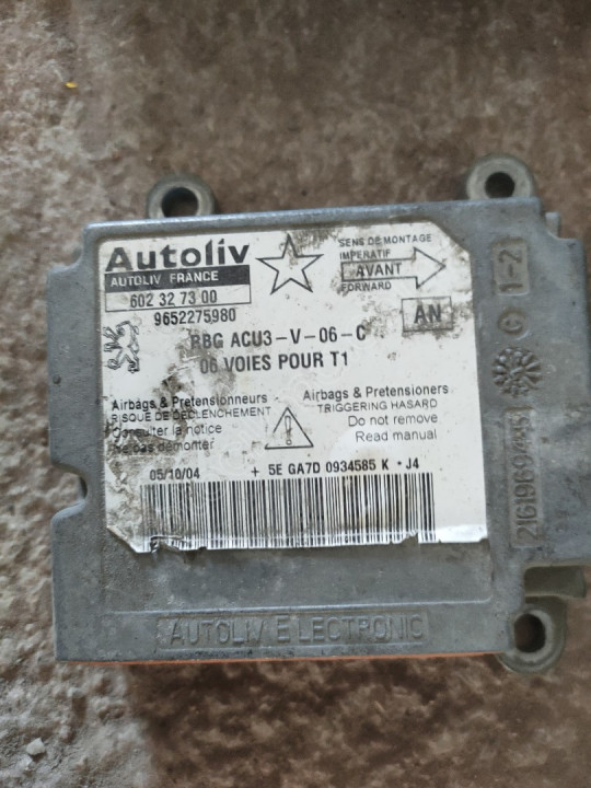 Peugeot 206 çıkma airbag beyni 602327300