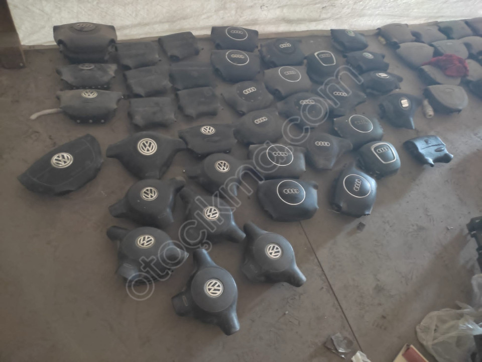 Volkswagen golf airbag