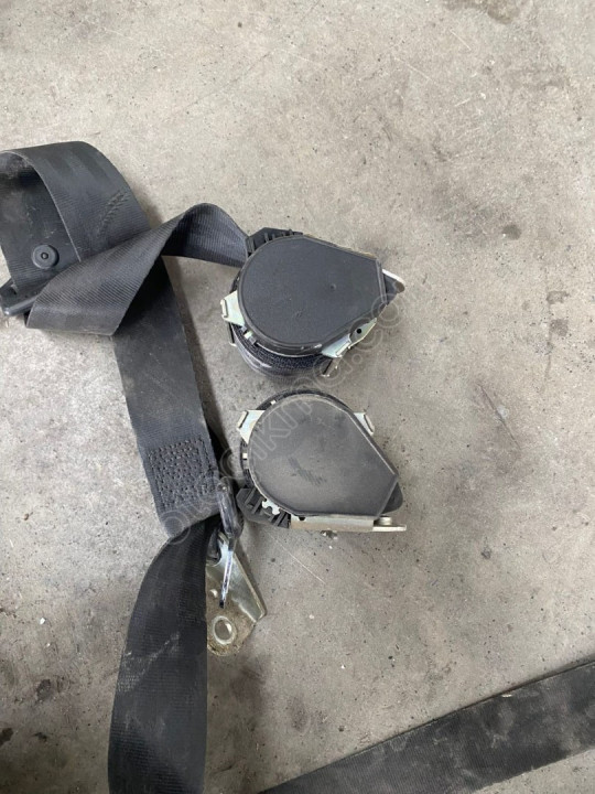 SEAT LEON 2010-2013 EMNİYET KEMERİ ÇIKMA