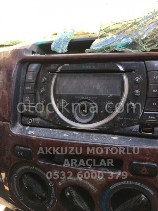 2011 TOYOTA HILUX VİGO ÇIKMA TEYP
