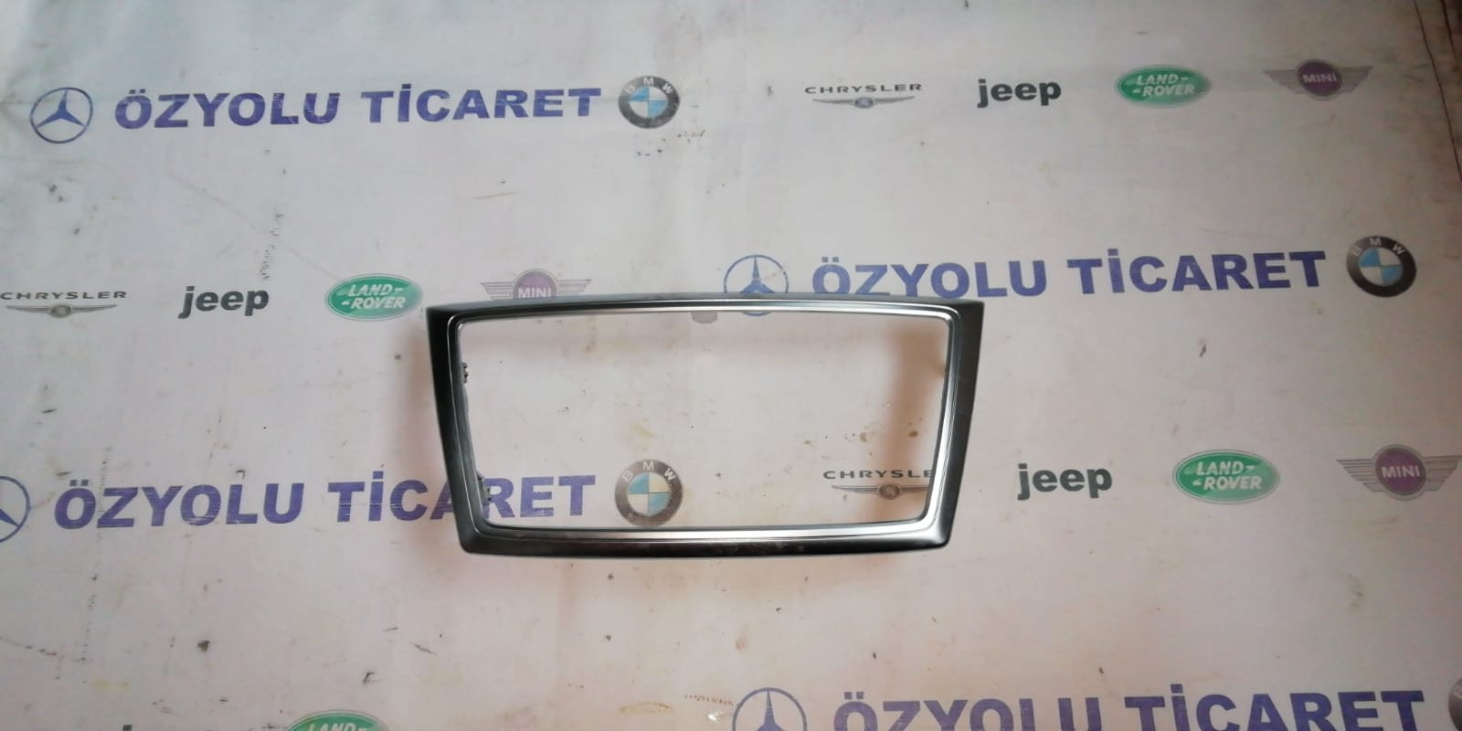 Mercedes w166 ml teyp çerçevesi A1666801917
