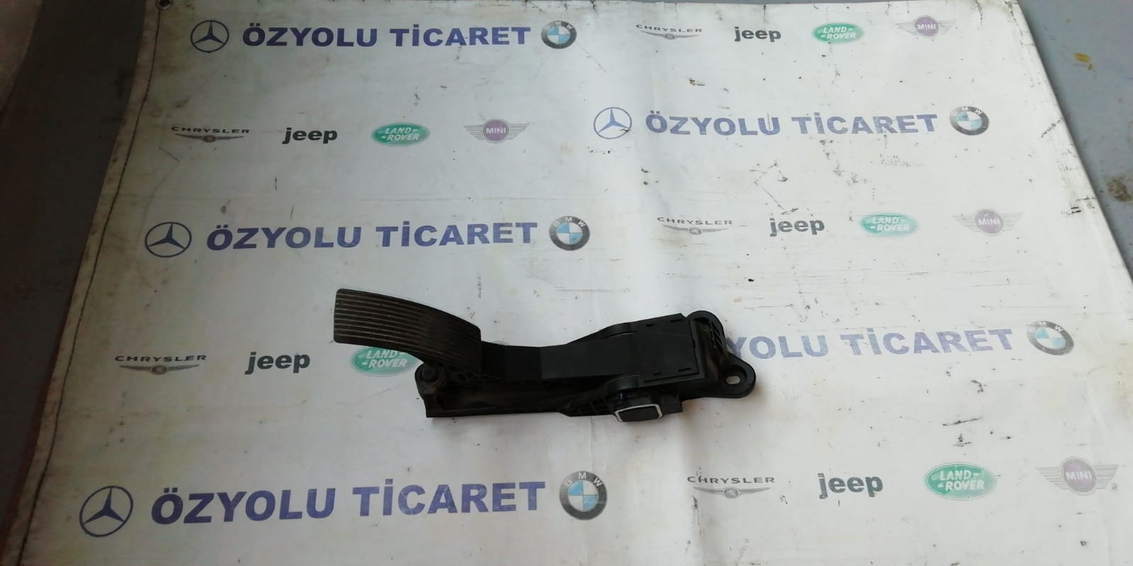 Mercedes w164 ml gaz pedalı A1643000004