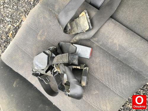 Çıkma temiz bmw e34 emniyet kemerleri Özen Oto İstanbul