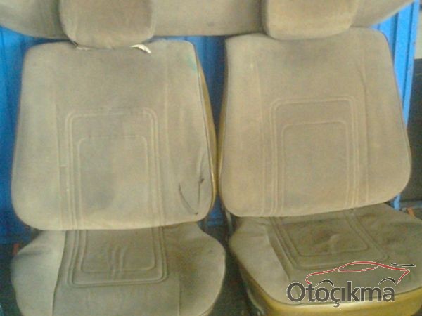 AUDİ 80 KOLTUK TAKIMI  OTO FİKRETTEN