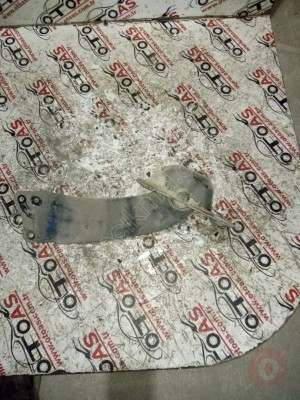 CC PASSAT SAĞ ARKA KOLU TAŞICI