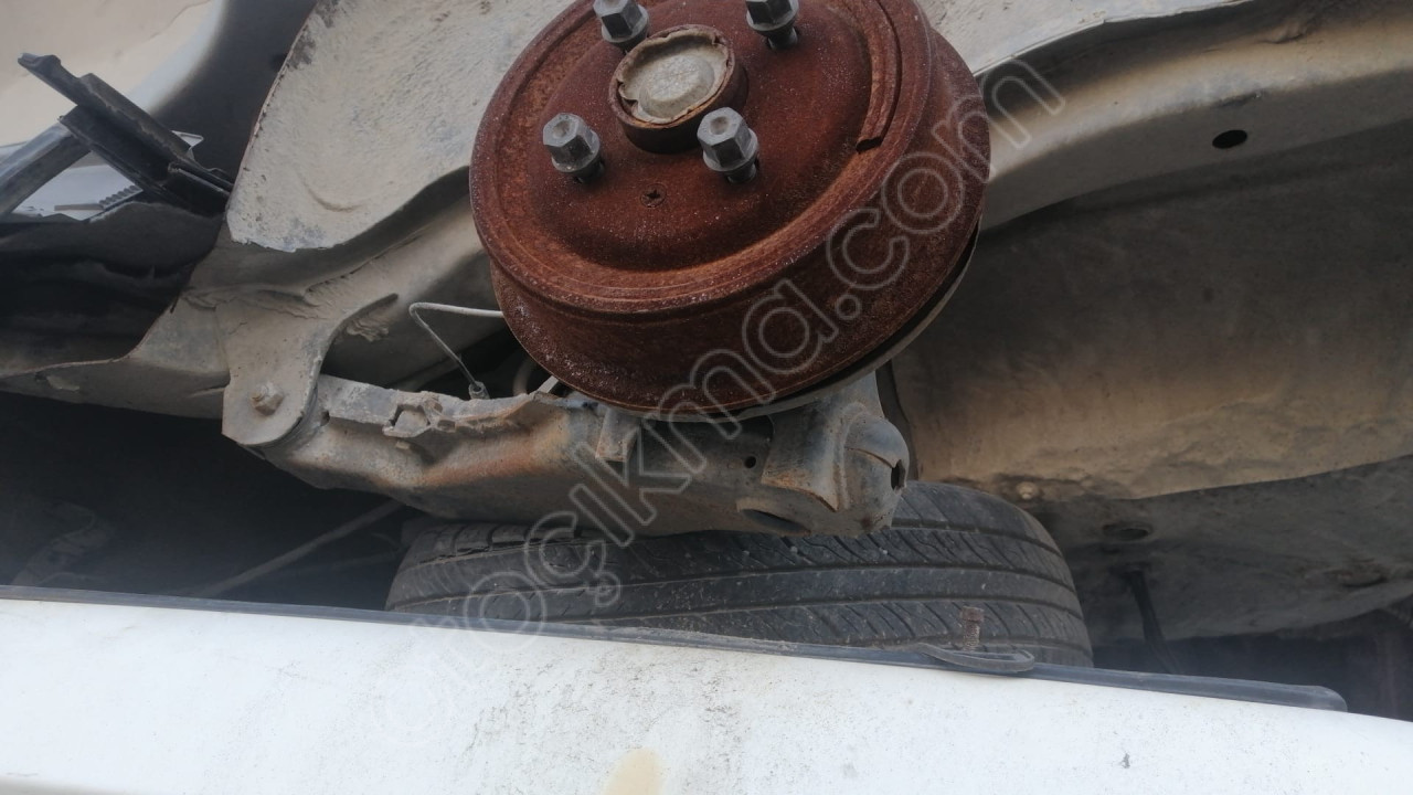 opel astra arka dingil