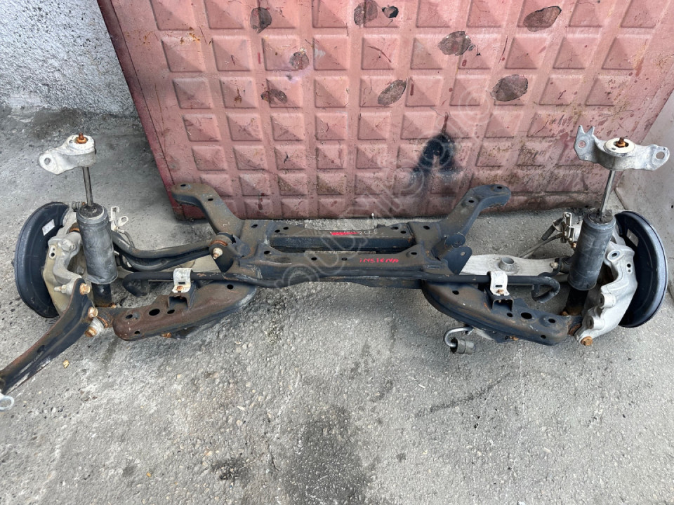 Opel İnsignia Çıkma Arka dingil komple