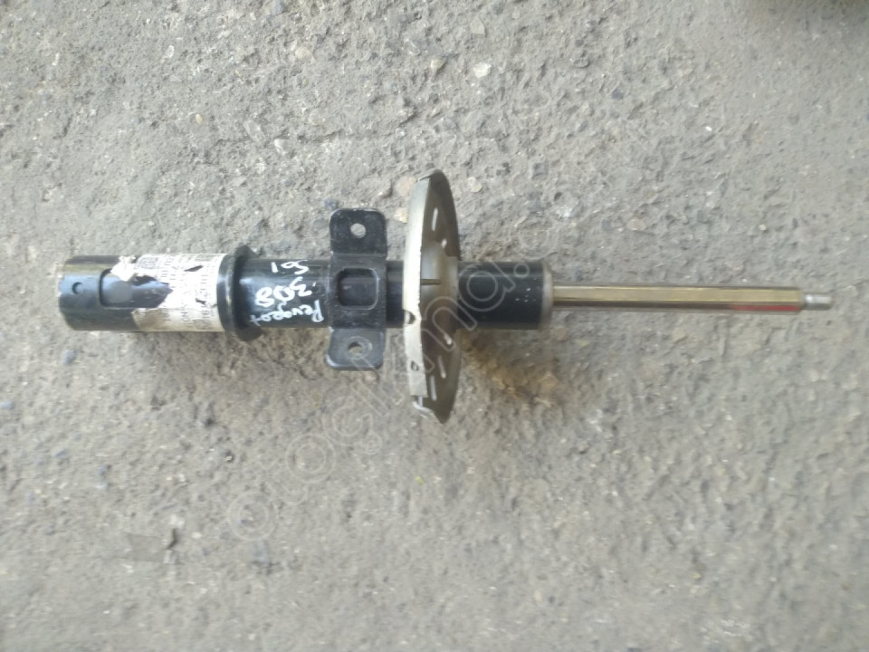 peugeot 308 ön amortisör