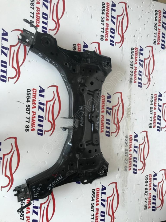 Renault Clio 5 motor traversi