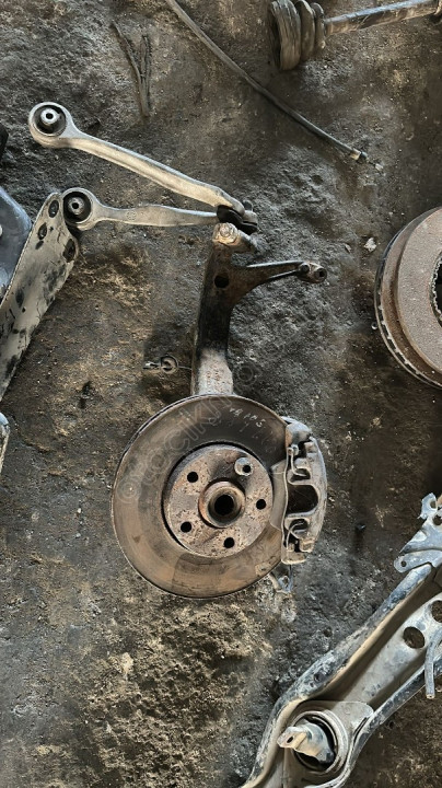 VOLKSWAGEN PASSAT ÖN AKS TAŞIYICI MG OTO