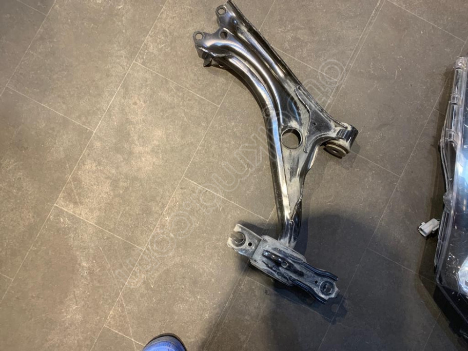 HONDA CİVİC FE1 2016 2023 SAĞ SALINCAK TORSİYON ORJİNAL