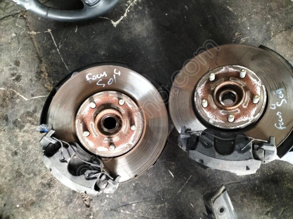 FORD FOCUS 4 SAĞ SOL TAŞIYICI