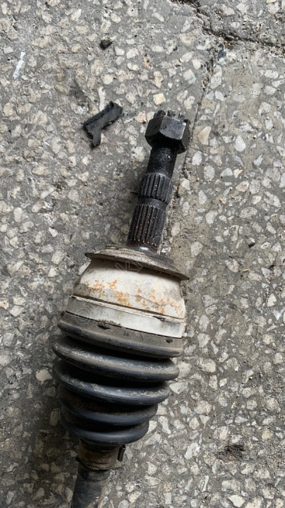 Opel combo 1.7 sağ aks