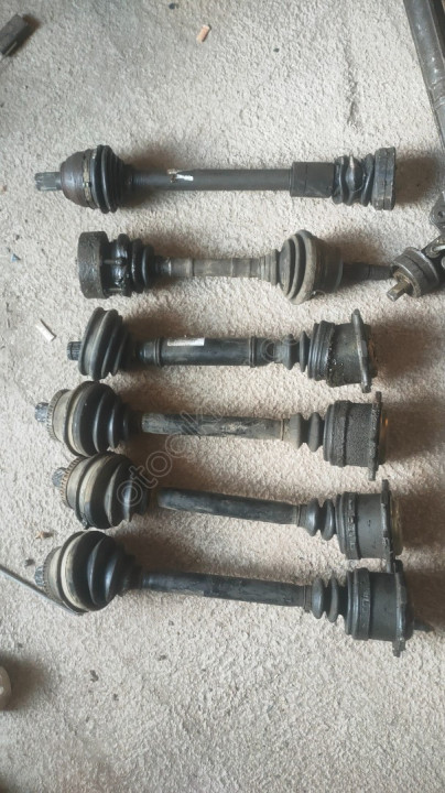 Wolkswagen Polo çıkma aks