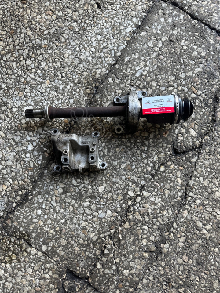 Honda civic Fd6 orta akis Çıkma Orjinal