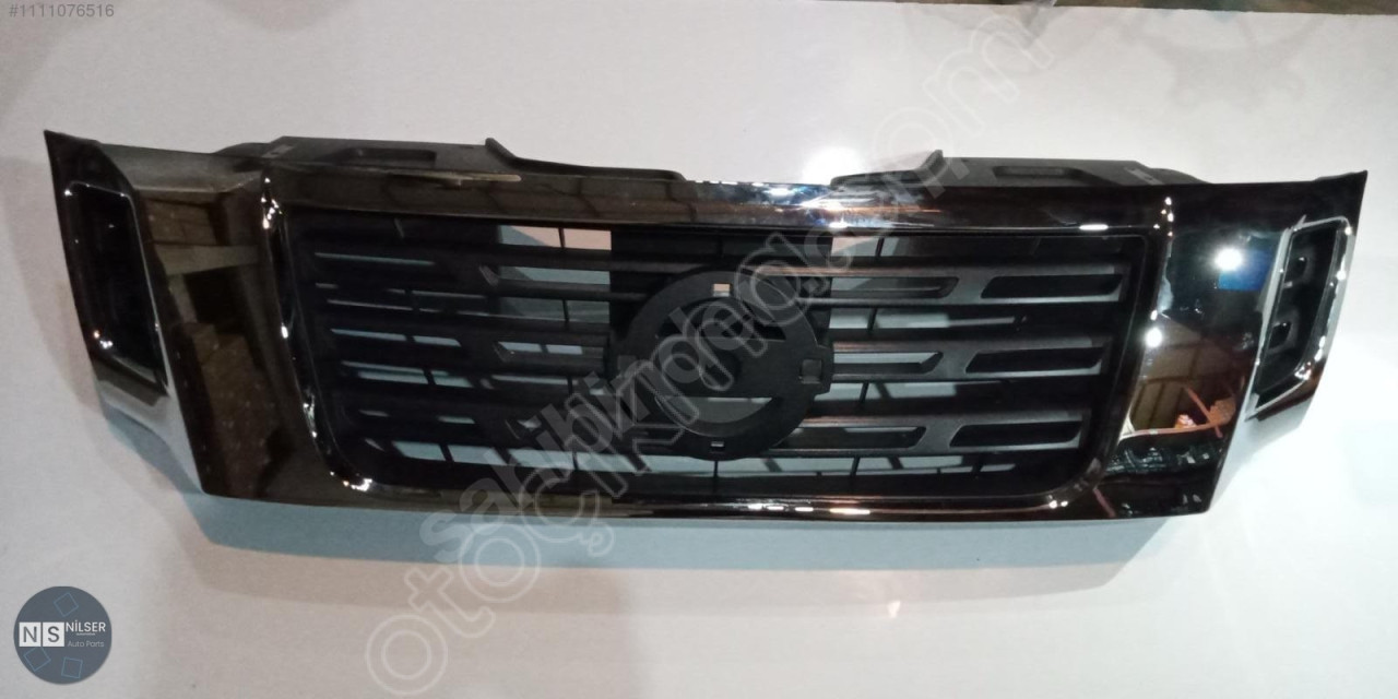 Nissan Navara Ön Gri 2016-2018