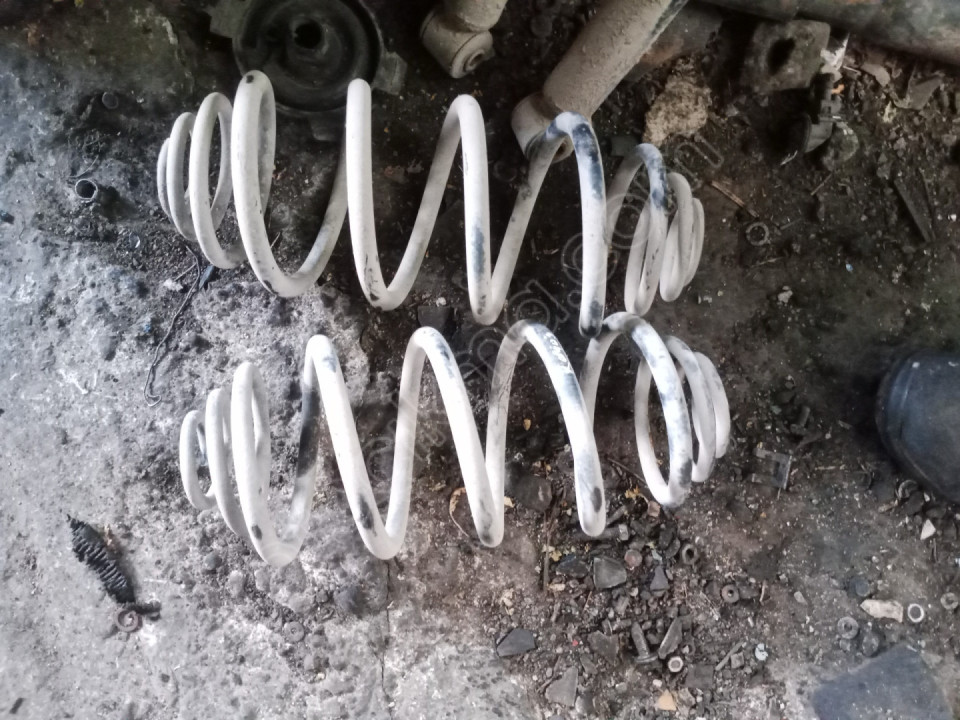 Renault Kangoo 3 ön arka helezon