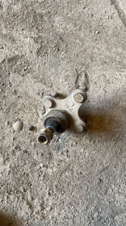 vw caddy 2008 sol alt tabla kafası