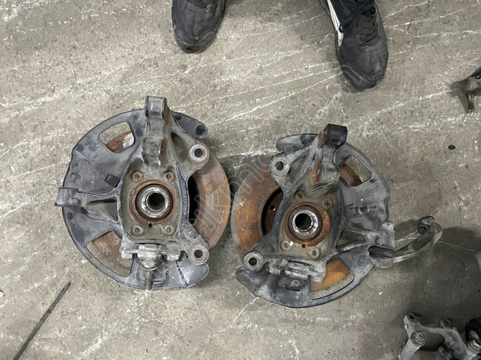 Volkswagen Crafter 2020 sag sol ön Taşıyıcı orjinal 2N040725