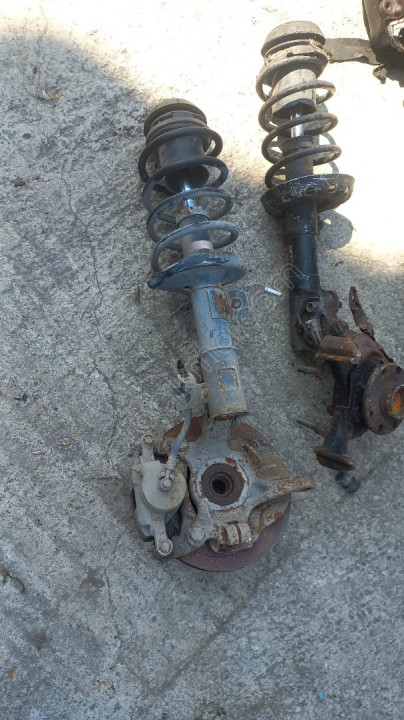 chevrolet lacetti çıkma sağ ön taşıyıcı komple