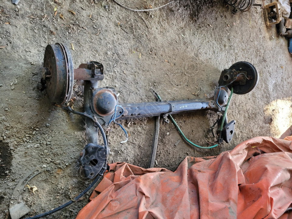 Fiat albea arka dingil