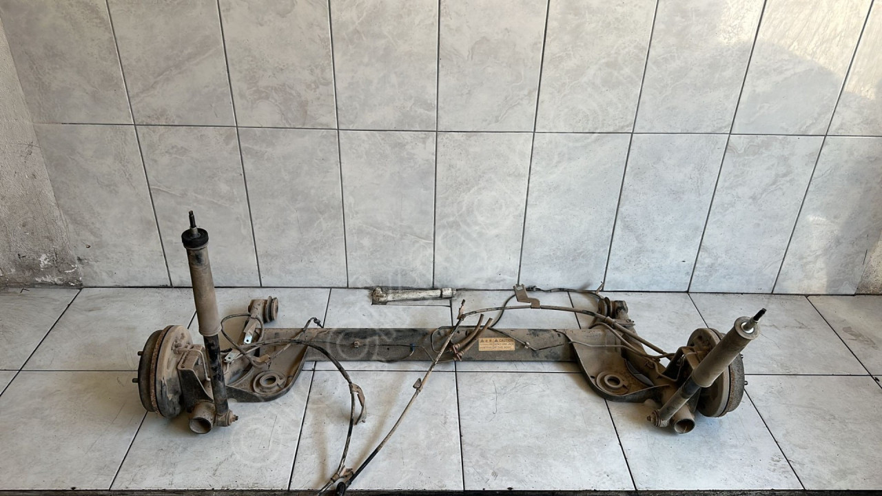 2011 SUZUKİ SWİFT 3 1.3 ARKA DOLU DİNGİL