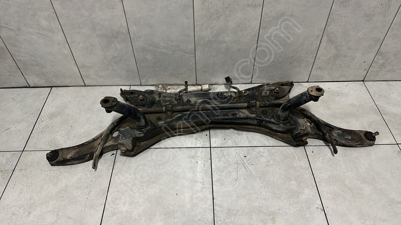 2011 SUZUKİ SWİFT 3 1.3 ÖN TRAVERS