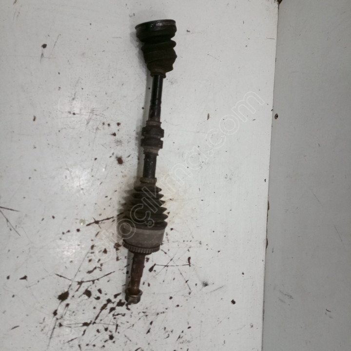 NİSSAN PREMİRA SAĞ AKS