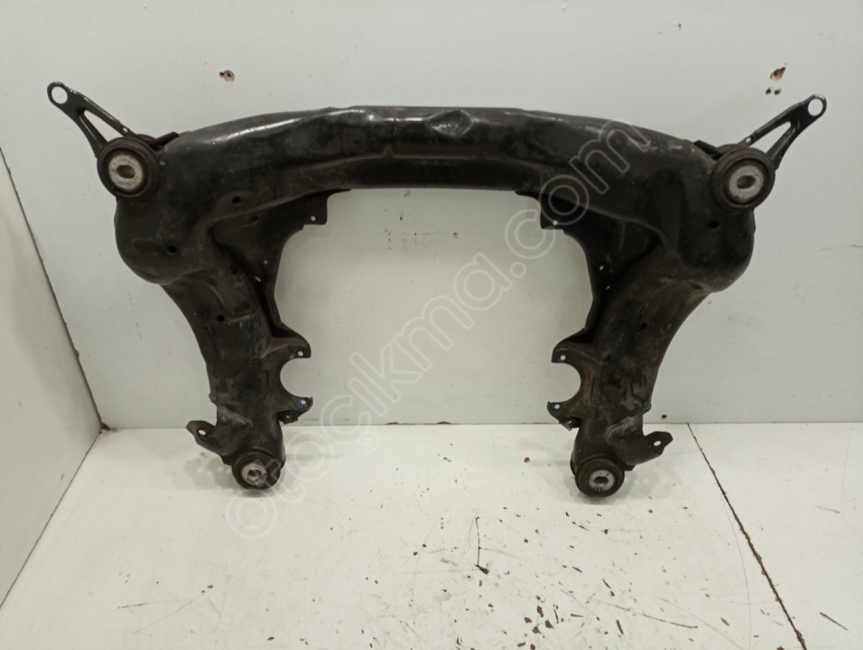 VOLKSWAGEN PASSAT B5 MOTOR TRAVESTİ