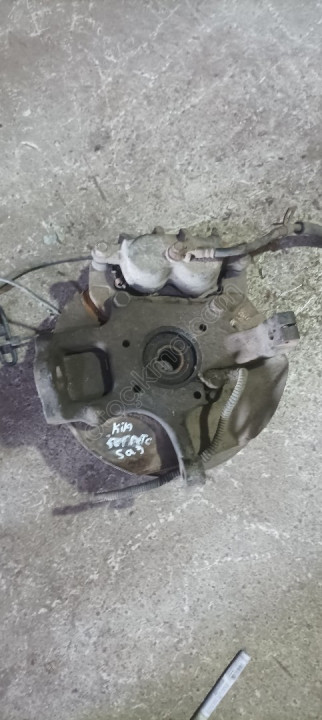 KİQ SORENTO SAĞ ÖN TAŞIYICI