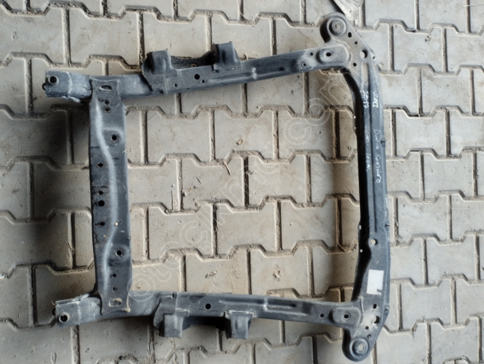 Dacia Sandero Dacia Logan motor traversi 2013 2017 arası