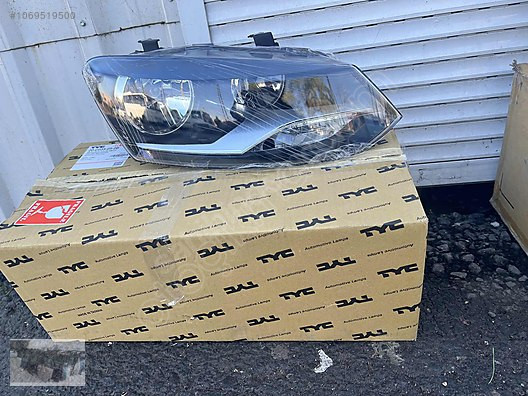 VOLKSWAGEN POLO SAĞ FAR TYC MARKA SIFIR