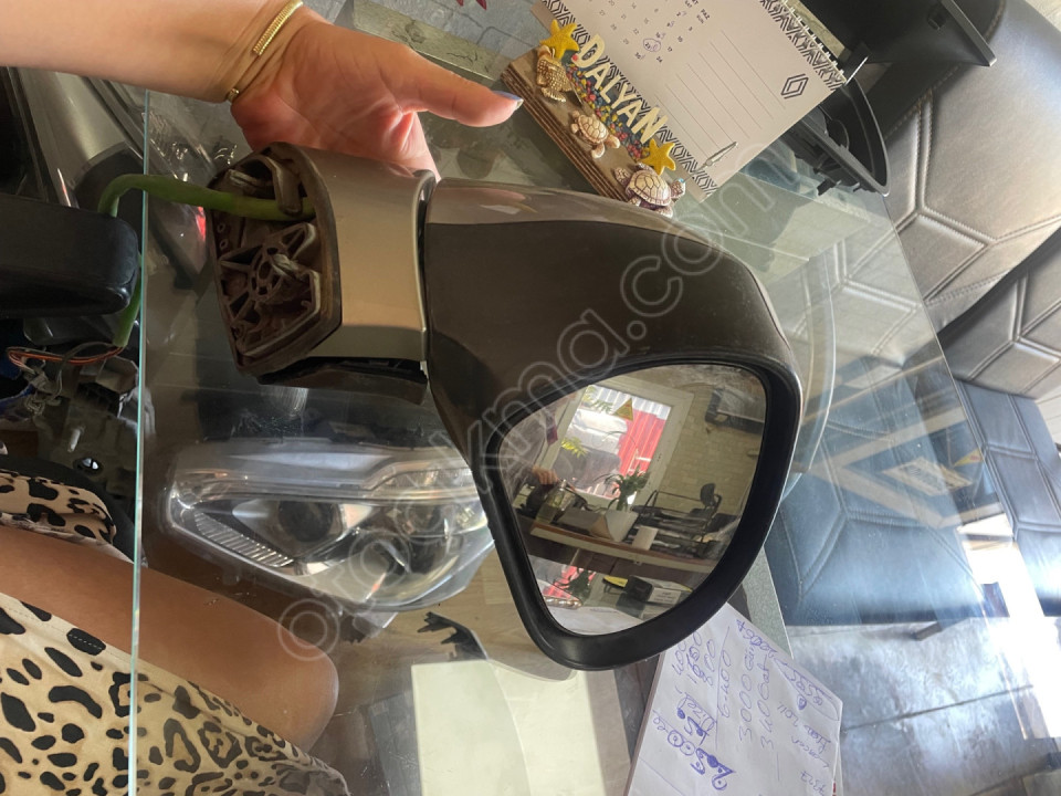 Peugeot 207 sağ dikiz aynası orijinal
