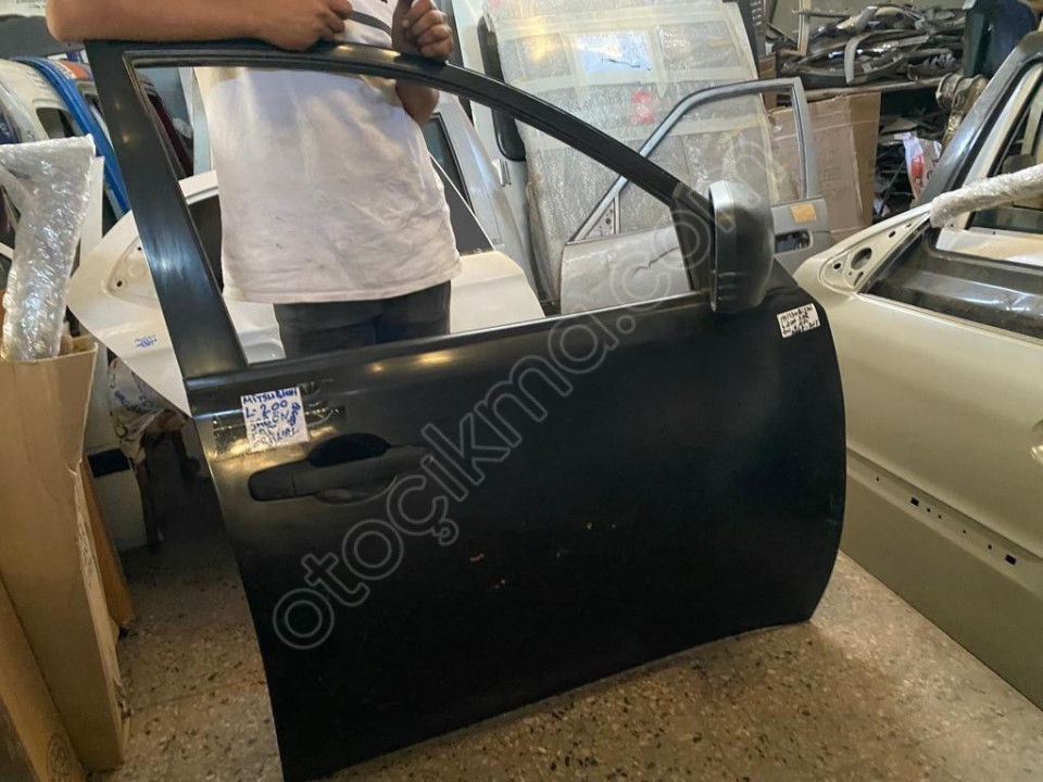 MİTSUBİSHİ L200 SAĞ ÖN KAPI DİKİZ AYNASI 2008-2015 MODEL