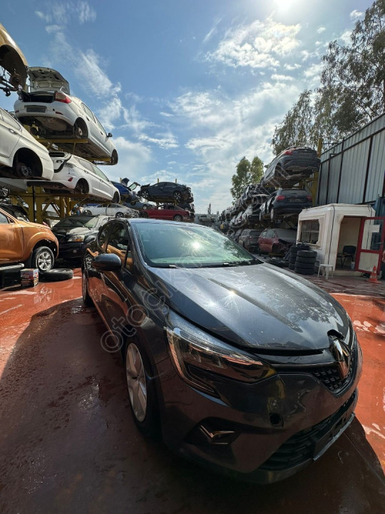 2022 CLİO 5 SAĞ AYNA ÜNALLAR OTO YEDEK PARÇA’’DA